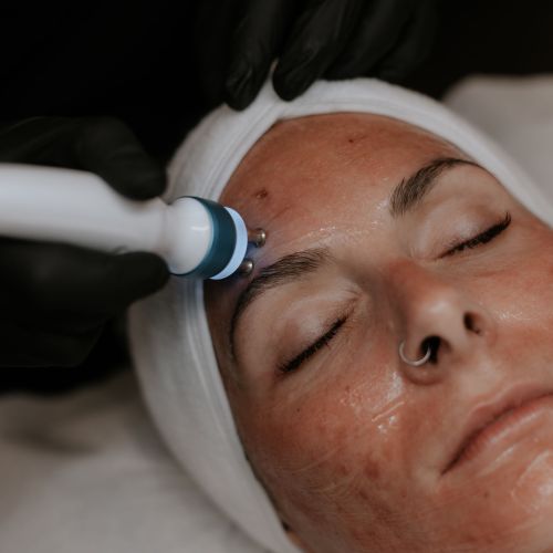 Soins nettoyants de la peau institut de beauté à Grésy sur Aix