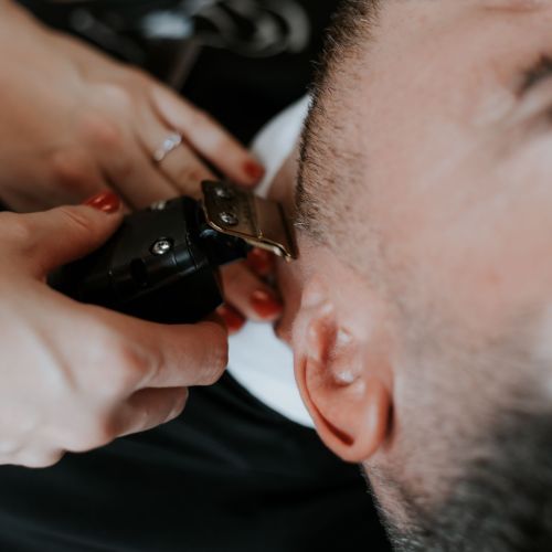 Salon de coiffure homme et barber shop à Grésy sur Aix